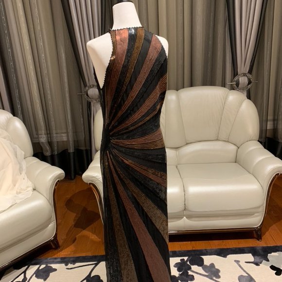 NakulSen 100% Silk Gown with Sequins & Glass Beads - Picture 7 of 15